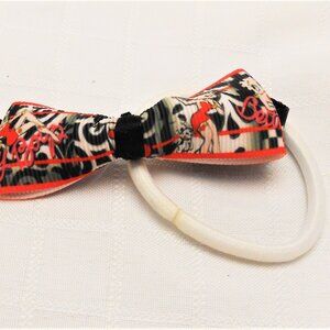 No9-10: Two (2) bows on interchangeable rings for hairpins with Betty Boop